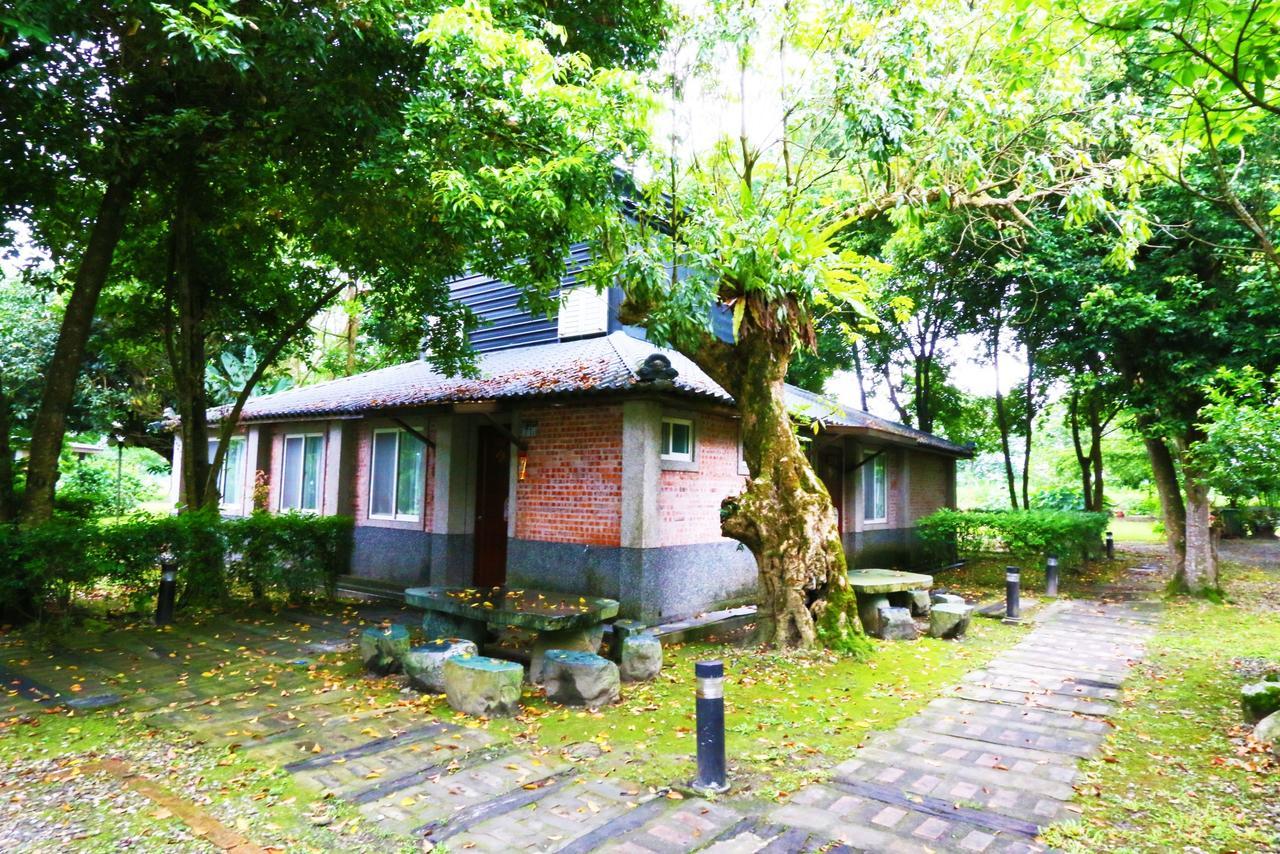 Fangshuh B&B 펑린 진 외부 사진